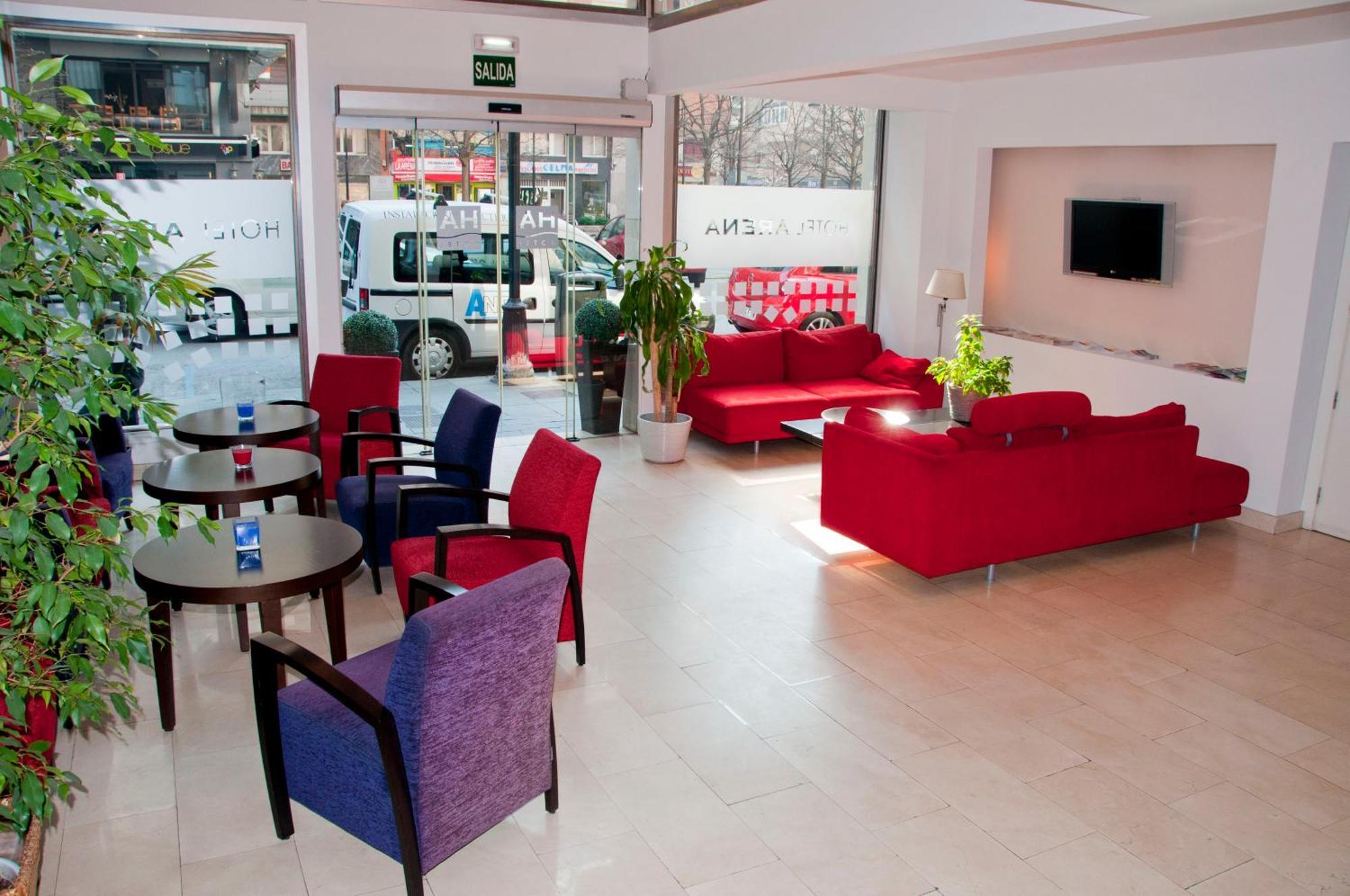 Hotel Arena خيخون المظهر الخارجي الصورة