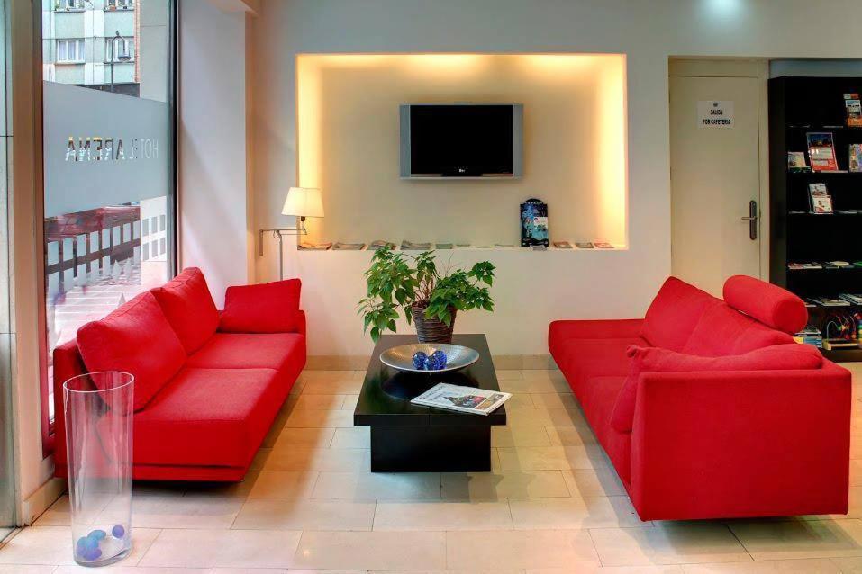Hotel Arena خيخون المظهر الخارجي الصورة